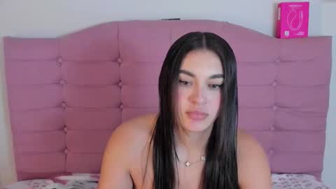 kylie_ls online show from November 19, 2:00 am