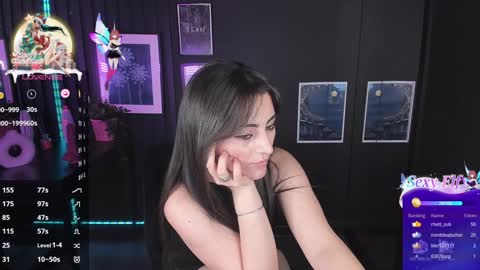 Kylie online show from December 22, 8:49 am