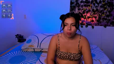 kylietimothee online show from October 1, 11:55 pm