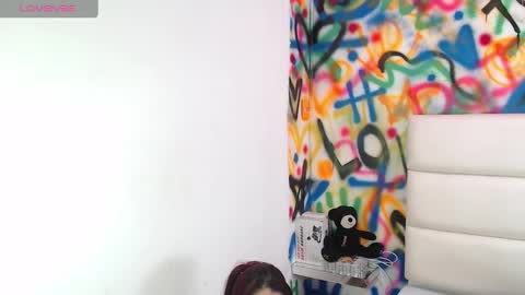 Kylie online show from January 4, 2:35 pm
