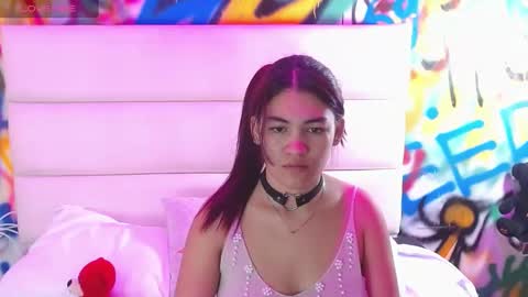 Kylie online show from January 11, 2:04 pm