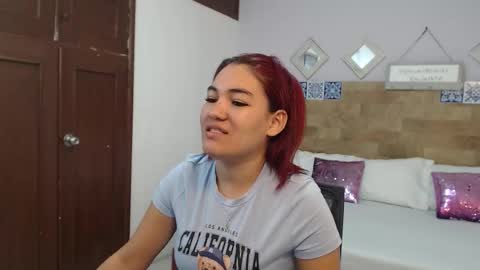 Kylie online show from January 11, 11:04 am