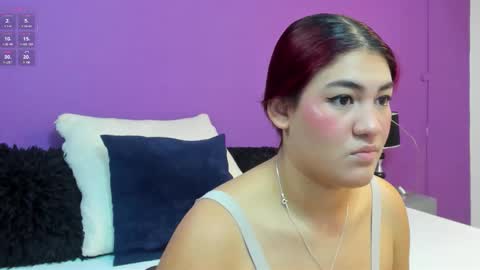 Snapshot of kyliiebaker chatting on March 9, 10:52 am Kylie online show from March 9, 10:52 am