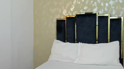 Snapshot of kyliiebaker chatting on March 20, 11:37 am Kylie online show from March 20, 11:37 am