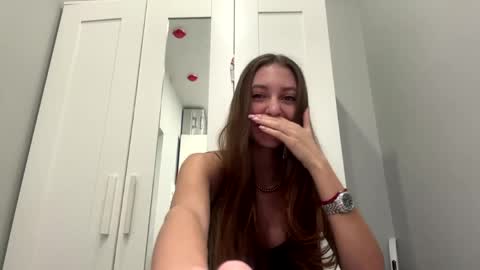 Snapshot of kymberlyrosenlof chatting on March 12, 7:14 am Selena online show from March 12, 7:14 am