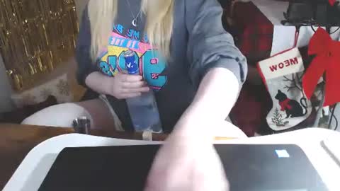 Snapshot of kymchi chatting on January 7, 10:34 pm Check Out My NSFW OnlyFans Link On Bio online show from January 7, 10:34 pm