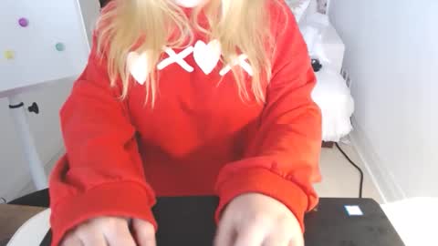 Snapshot of kymchi chatting on April 18, 11:27 pm Check Out My NSFW OnlyFans Link On Bio online show from April 18, 11:27 pm