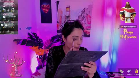 Kyomi online show from November 12, 2:50 pm