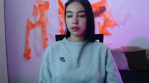 Snapshot of kyra_fox_ chatting on October 23, 12:48 pm Kyra online show from October 23, 12:48 pm