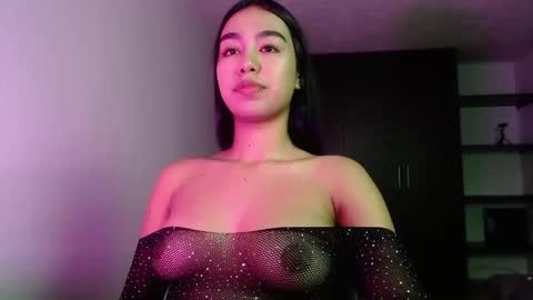 Kyra  online show from March 25, 1:28 pm