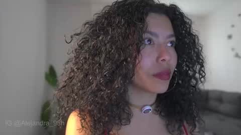 Snapshot of kyria__1 chatting on March 8, 1:26 pm schedule 300 pm - 1100pm colombia time online show from March 8, 1:26 pm