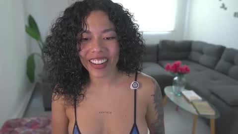 Snapshot of kyria__1 chatting on March 15, 4:02 pm schedule 300 pm - 1100pm colombia time online show from March 15, 4:02 pm