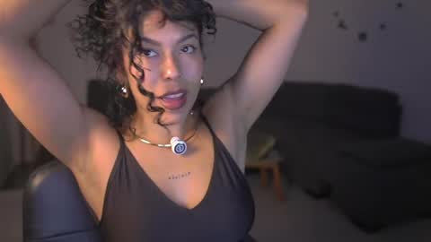 Snapshot of kyria__1 chatting on May 22, 11:32 pm schedule 300 pm - 1100pm colombia time online show from May 22, 11:32 pm