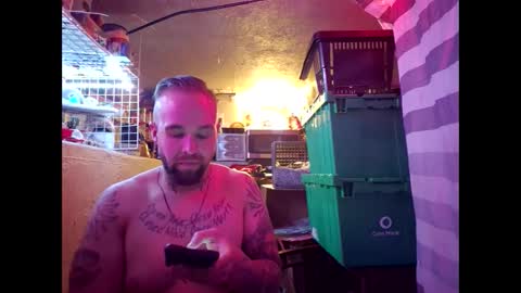 kyrowho online show from December 2, 5:59 am