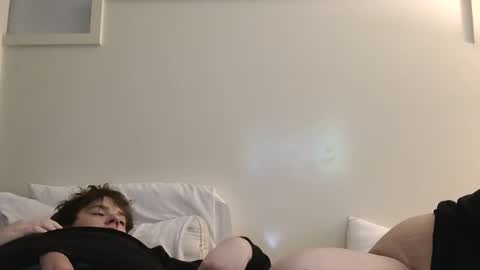 Lily online show from May 8, 3:56 am