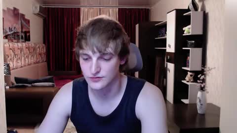 Snapshot of l1onkennedy chatting on October 15, 9:26 pm l1onkennedy online show from October 15, 9:26 pm