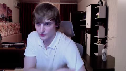 Snapshot of l1onkennedy chatting on October 24, 8:49 pm l1onkennedy online show from October 24, 8:49 pm