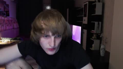 l1onkennedy online show from May 16, 7:34 pm