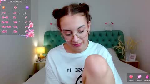 Margo  online show from September 13, 9:58 pm