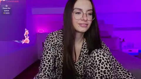 Margo  online show from October 21, 9:26 pm