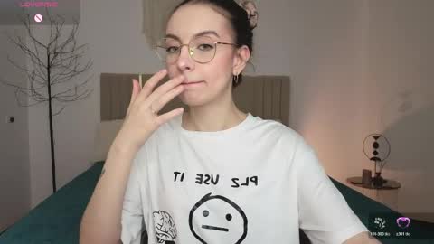 Margo  online show from March 30, 12:39 pm