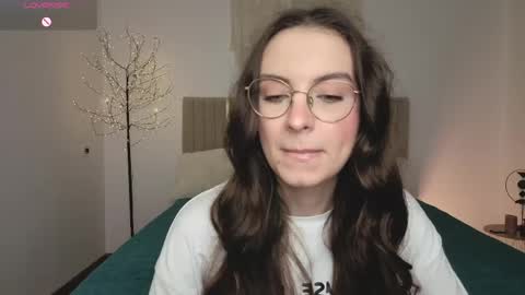 Margo  online show from April 1, 1:41 pm