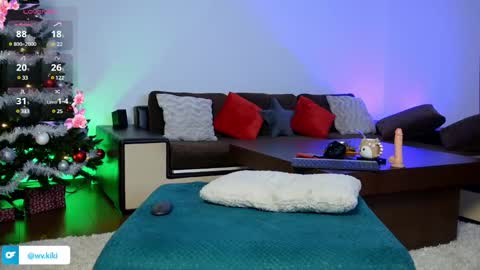 Viktoria White  online show from December 12, 9:26 pm