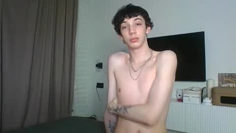 Snapshot of l8199 chatting on January 31, 9:57 pm liam online show from January 31, 9:57 pm