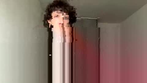 liam online show from June 10, 10:03 am