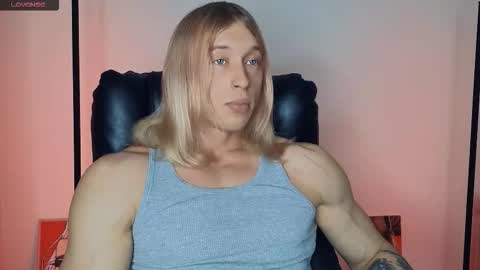 Adonis online show from December 17, 9:59 am