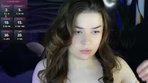 Melanie online show from November 27, 8:55 pm