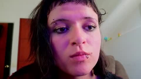 Snapshot of la_femme_fatale_ chatting on April 6, 9:49 pm Hanna FREE ONLYFANS online show from April 6, 9:49 pm