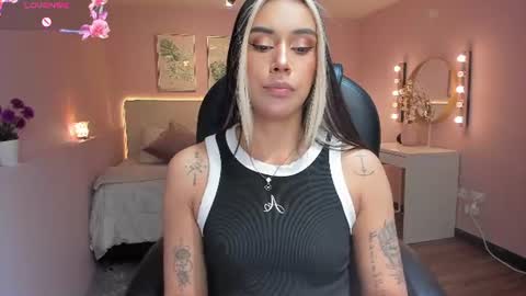 T A T I A N A online show from June 10, 11:31 am