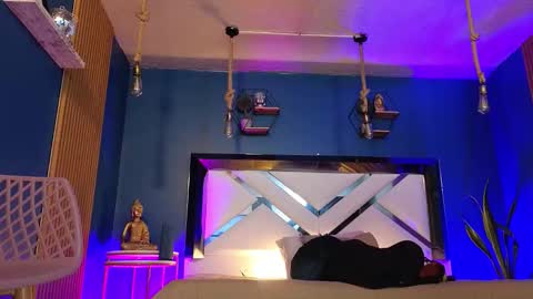 Snapshot of laady_brownn chatting on September 29, 12:10 pm Cris online show from September 29, 12:10 pm