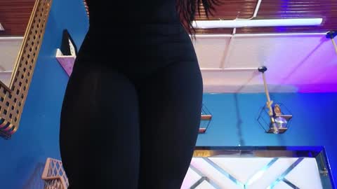 Snapshot of laady_brownn chatting on October 9, 11:41 am Cris online show from October 9, 11:41 am