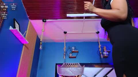 Snapshot of laady_brownn chatting on October 11, 11:53 am Cris online show from October 11, 11:53 am