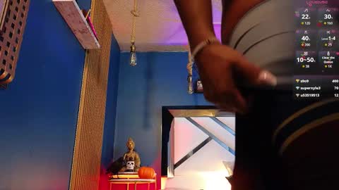 Snapshot of laady_brownn chatting on October 16, 11:11 am Cris online show from October 16, 11:11 am