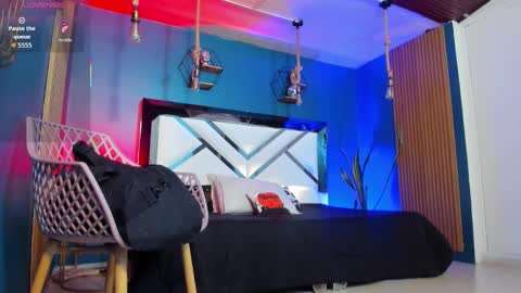 Snapshot of laady_brownn chatting on October 25, 11:07 am Cris online show from October 25, 11:07 am