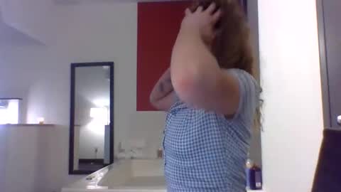 Snapshot of laady_jaee chatting on January 18, 5:00 am laady_jaee online show from January 18, 5:00 am