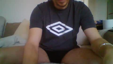 Snapshot of labelette007 chatting on February 21, 10:49 am labelette007 online show from February 21, 10:49 am