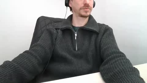 Snapshot of labelette007 chatting on March 27, 9:53 am labelette007 online show from March 27, 9:53 am