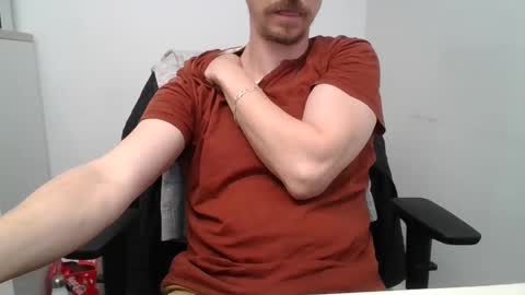 Snapshot of labelette007 chatting on April 8, 12:05 pm labelette007 online show from April 8, 12:05 pm