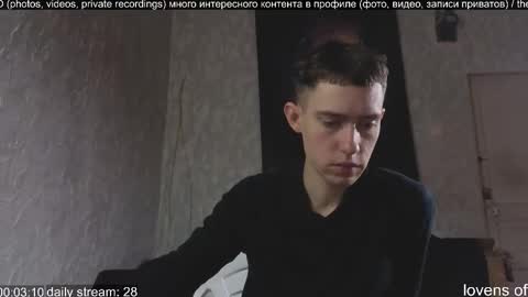 Snapshot of labour_guy chatting on September 15, 2:33 am Marco online show from September 15, 2:33 am