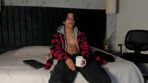 labrinthteasing online show from September 30, 12:10 pm