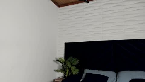 labrinthteasing online show from October 2, 2:46 pm