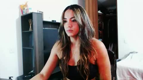 Snapshot of lachicadelcan chatting on March 17, 1:32 am Jazmin online show from March 17, 1:32 am