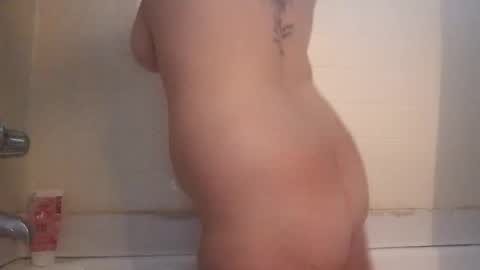 lacybell online show from December 15, 11:31 pm