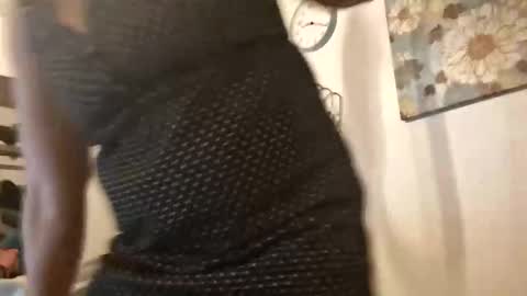 lacybell online show from February 14, 4:09 am