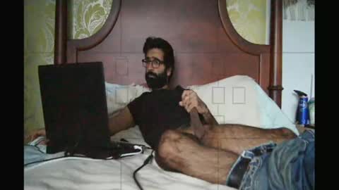 Ali online show from November 4, 7:35 pm