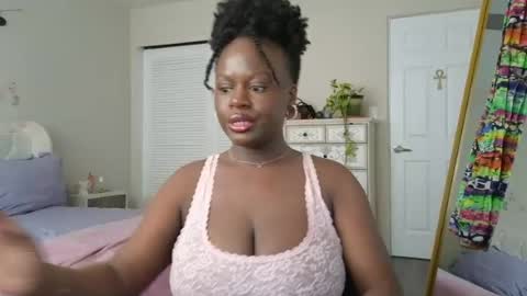 Snapshot of ladiosa_selene chatting on July 19, 8:56 pm La Diosa Selene online show from July 19, 8:56 pm